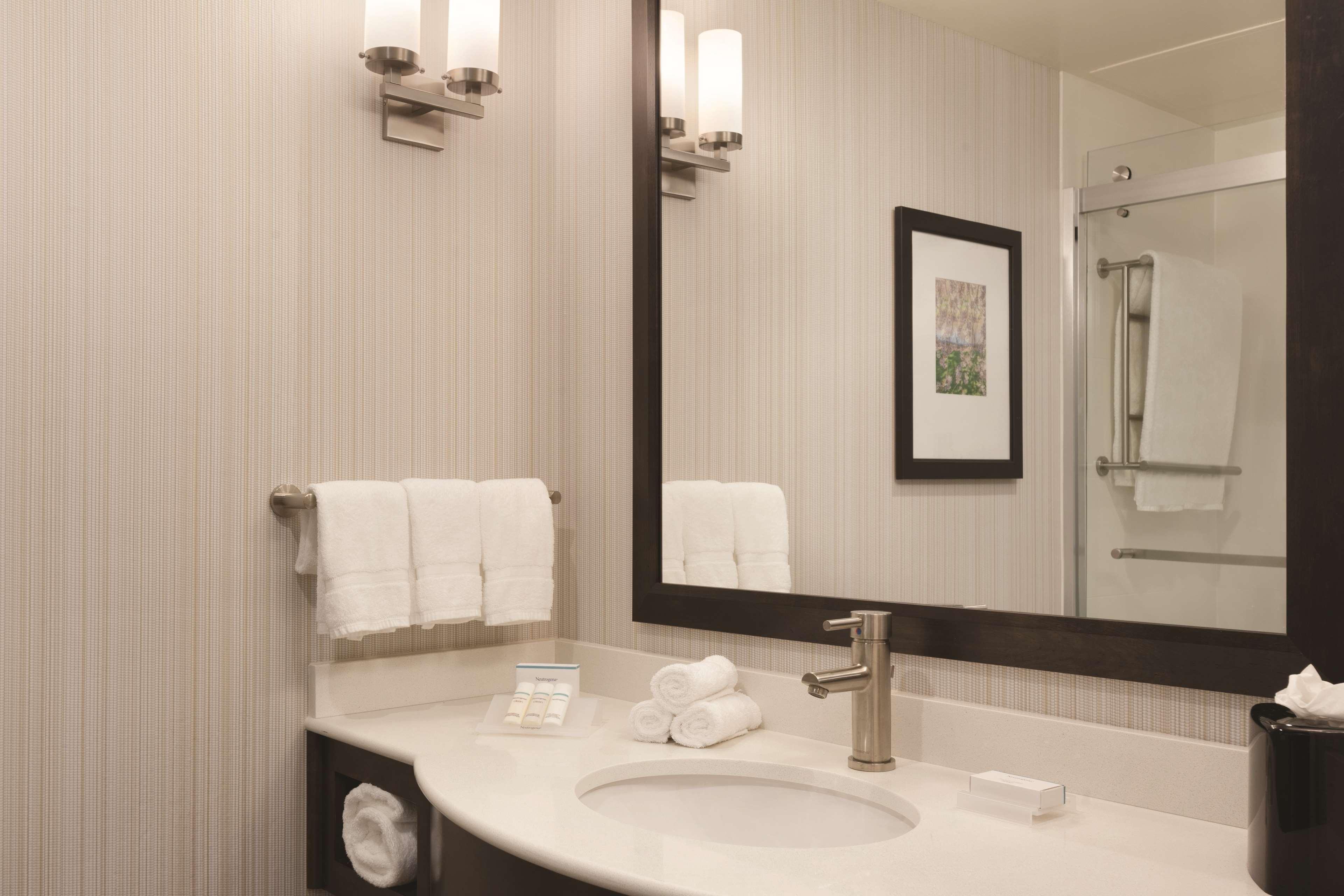 Hilton Garden Inn Boston Logan Airport Eksteriør bilde