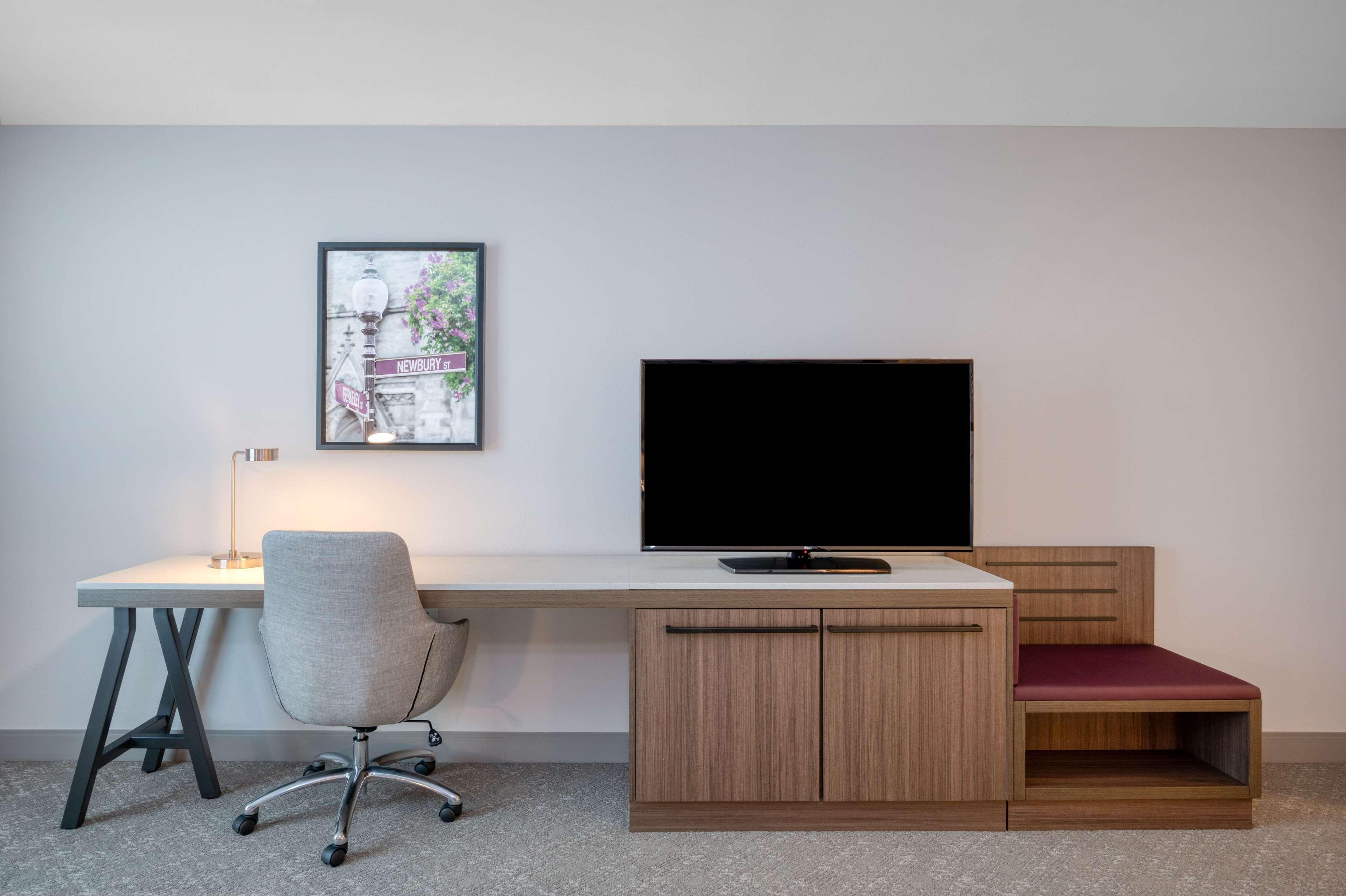 Hilton Garden Inn Boston Logan Airport Eksteriør bilde