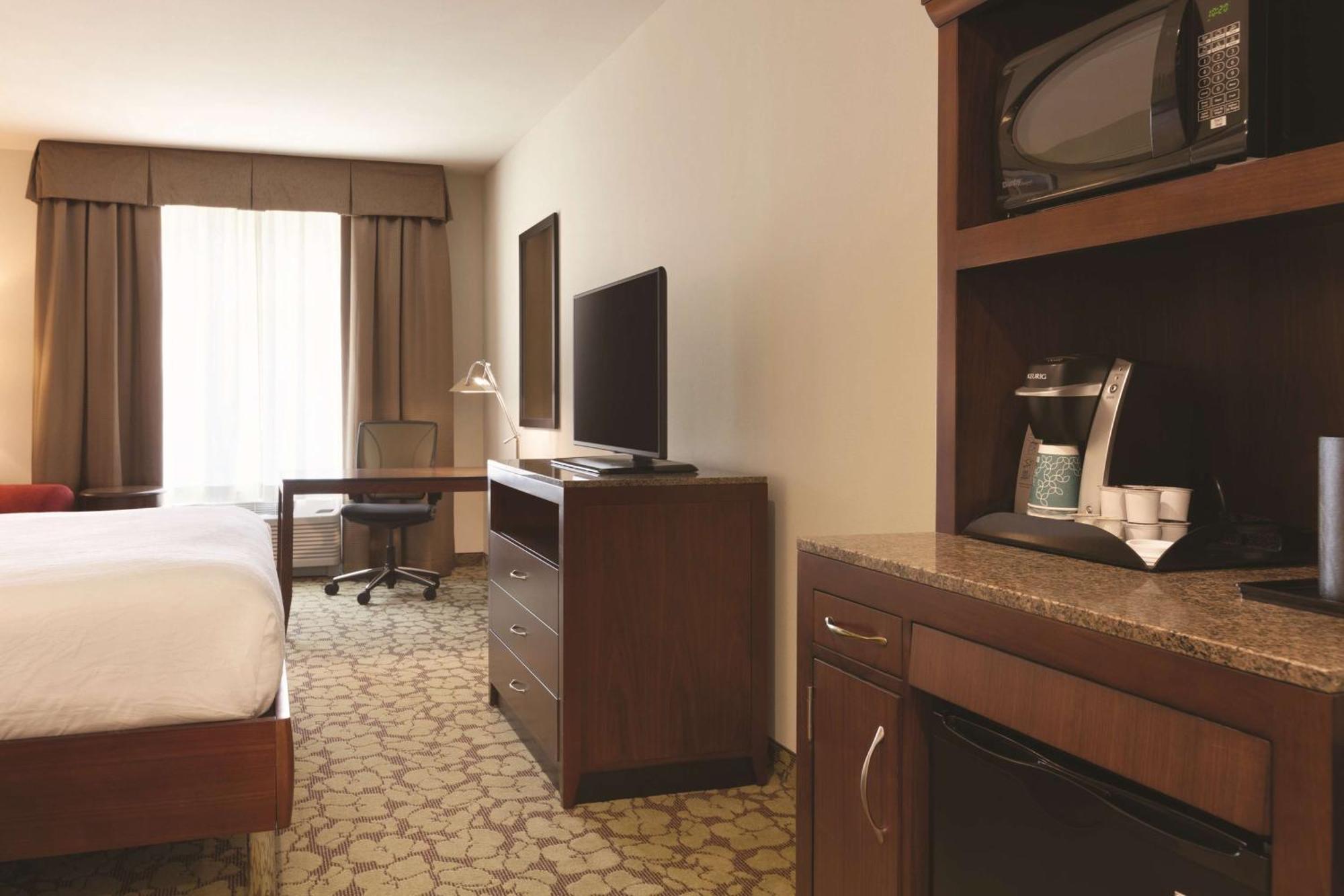 Hilton Garden Inn Boston Logan Airport Eksteriør bilde