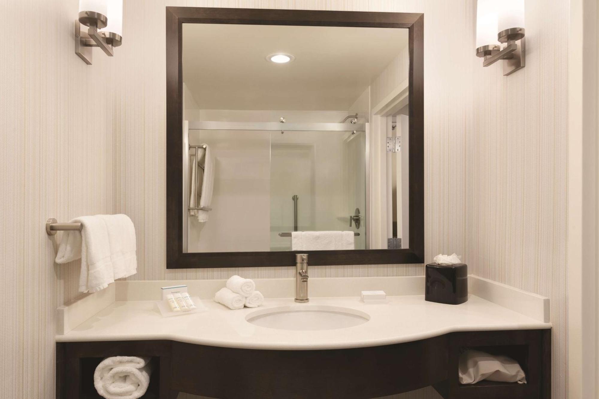 Hilton Garden Inn Boston Logan Airport Eksteriør bilde