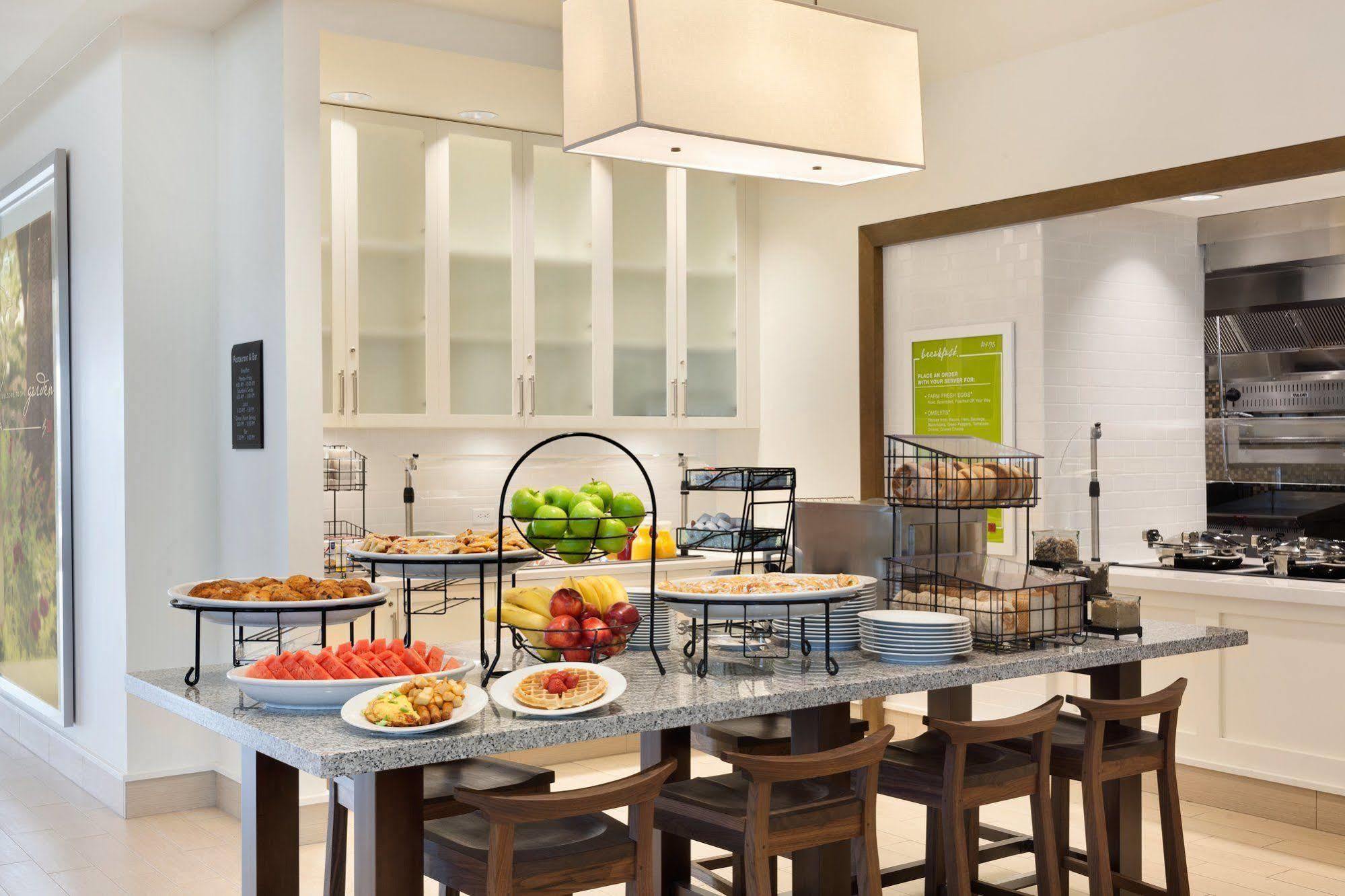 Hilton Garden Inn Boston Logan Airport Eksteriør bilde